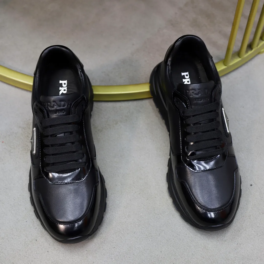 Men's shoes 💰600💰🙅‍♂️🙅‍♂️🙅‍♂️ [PRADA] Prada - High-end quality original order - Upper: Nappa calfskin, tumbled calfskin spliced stretch cloth surface, tongue high frequency brand logo - Lining: water-dyed cowhide - Outsole: ultra-light TPU foam rubber; two-color molded outsole -Ultra-high quality control and fine workmanship: outstanding (high-end, extravagance, grade) -Size: 38-44 (45 can be customized)